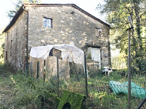 casa frazione Tramonte di Brancoli, via Casalino 1 n. 26 LUCCA